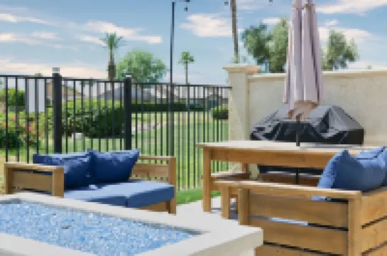 Coachella Valley Getaway: Cal-King, Hiking, Pickleball, Golf, Swim