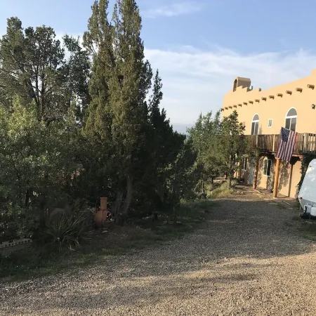 Cozy southwest foothill setting. Close to downtown and activities