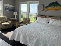 Two Seas- Waterfront Beach House New in 2023 - Oak Island, NC