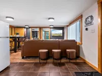 Buck's Den - Snowmobile Trails, Trailer Parking, Near hiking, golfing, Sugarloaf Hotels in Eustis