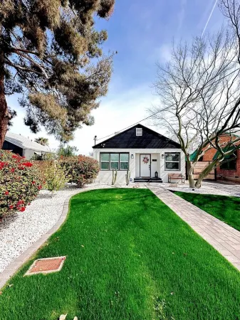 Boutique 2 Br Home in Downtown Mesa