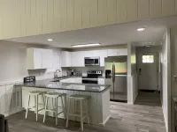 Beautiful modern rustic retreat in the mountains!
