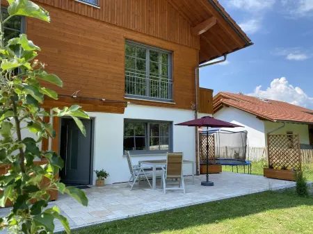 Bright, modern vacation apartment in Jachenau near Walchensee