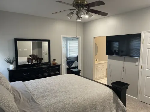 Close to UK, Keeneland and downtown. Rare Country living in the city.