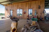 Come To The Country To Get Away From It All... Hotels in De Soto Parish