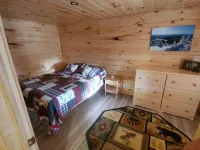 Custom built tiny home/cabin in the Switzerland of Maine (Jackman)