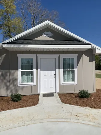 "Cottonwood" Cottage Reidsville Georgia