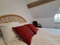 Gite in the countryside, 3 minutes from town.