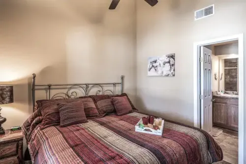 Buena Vista! 2 bed/2.5 bath. View of Sierra Blanca Hotels in Ruidoso