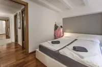 Alley 15, apartment in the historic center of Malcesine.