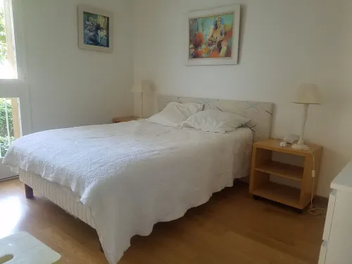 LOVELY APART 2 BEDROOMS FOR 5-GARDEN GARAGE NEAR BEACHES PORT AND CITY CENTER