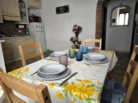 Kira Apartment Bike Friendly Hotels in Massa Marittima