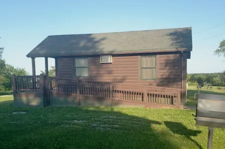 Cabin close to Lake Rathbun #3