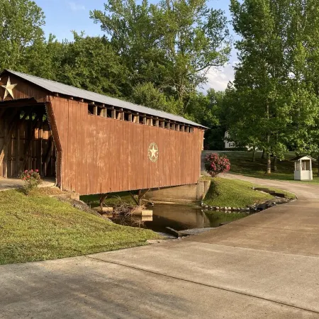 Peaceful Country Home w/Covered Bridge