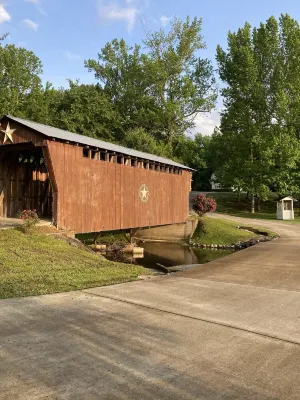 Peaceful Country Home w/Covered Bridge