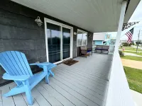 Cozy 3 Bedroom Cottage in Nags Head -- Extra Apt with BR + BA Available