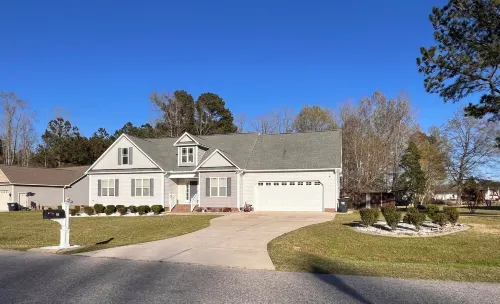 Modern and Serene Charming One Story 3-Bedroom House in Smithfield, NC.