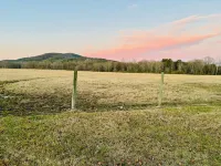Beautiful Farmhouse in the country but close to Rome!