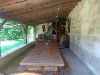 Stone house in a quiet park, 20 minutes from St Emilion and Bordeaux Hôtels à : Saint-Romain-la-Virvée