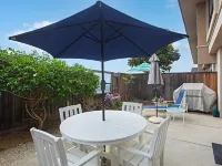 NEW! Discounted Rates! 3BD Beach Townhome in Community  w/Beach Access, Pool&Spa 索拉納海灘酒店