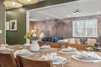 Beautiful, spacious getaway in Poconos Paradise with game room, hot tub & deck!