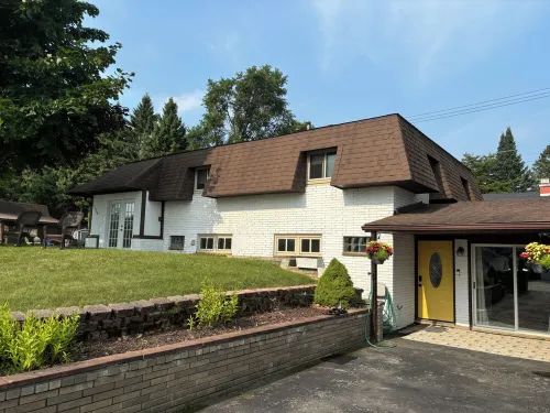 Summer Special Lake House Mins from Lexington, MI