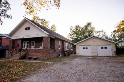 The Landing is a Cheerful 3 bedroom 2 bath home! - Homestays