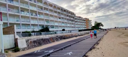 Beautiful apartment with magnificent sea view