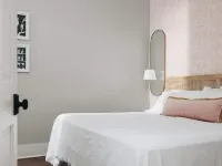 Ulysses Suites, Suite 201, 2 bedroom/2 bath, full kitchen and living room Hotels in Galena