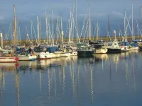Stone cottage in the garden Hoteles en Wittmund