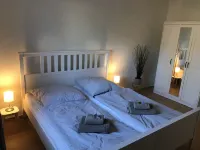 FeWo "Idyll am See" - in the nature park Mecklenburgische Schweiz, directly at the lake. Hotels in Lalendorf