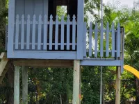 Central Florida Vacation Stilt Home with pool! Hotels in Ruskin