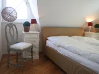 Exclusive apartment on two floors near the beach with a fireplace Hotéis em Zingst