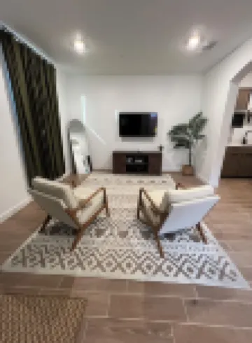 Cozy 1-bedroom 1 Bath Studio in Bakersfield