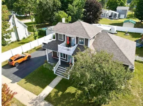 Upgraded Kitchen.Walk to downtown and minutes to Boyne Mountain.