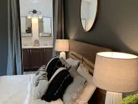 Entire Home! Big Style, Big Views, Great Location! Hotels in Pine