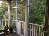 Gated Community: Top Corner Unit, Screened Porch Facing Woods, Beautiful Pool