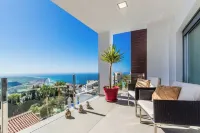 Amazing modern villa with heated pool and breath taking view