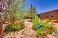 Art Garden Gallery - Great Views - de charme