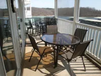 Condo 331 Parkview Bay, Osage Beach Lakefront Labor Day Special, Book Now