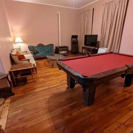Stowaway Suites on the Avenue: Mt Laurel Suite