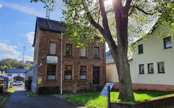 Apartment Lieblingsblick - cosy and chic - prime location in Bad Münstereifel Отели в г. Бад-Мюнстерайфель