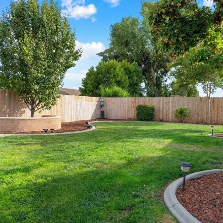 Cosy Retreat w/ Hot Tub/ Gm Rm/ BBQ/ EV Charger/ Toyota Amphitheater & Hard Rock