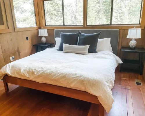 Forest Hideaway, 1 Min from Woodward, Sleeps 10 Hotels in Summit Park