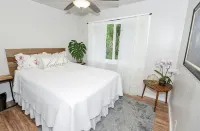 Sweet Country Cottage