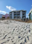 Oceanfront Condo w/ Amazing Views, Directly on the Beach, Relaxing getaway