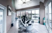 Modern Serene Lake house -Panoramic View of Main Channel - balneario