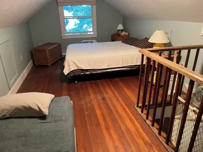 The Hill Cottage