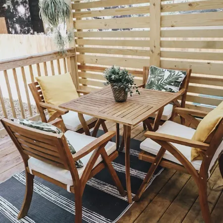 Entire House, Great Location, Stylish decor!