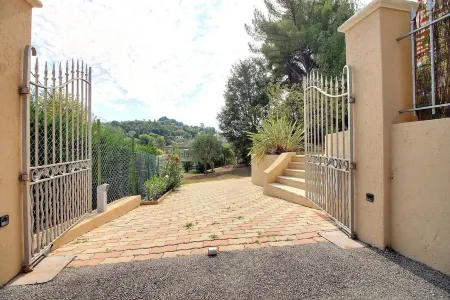 Bel Appart 50 m2 Dans le Site Classé de Mougins, Clim Terrasse